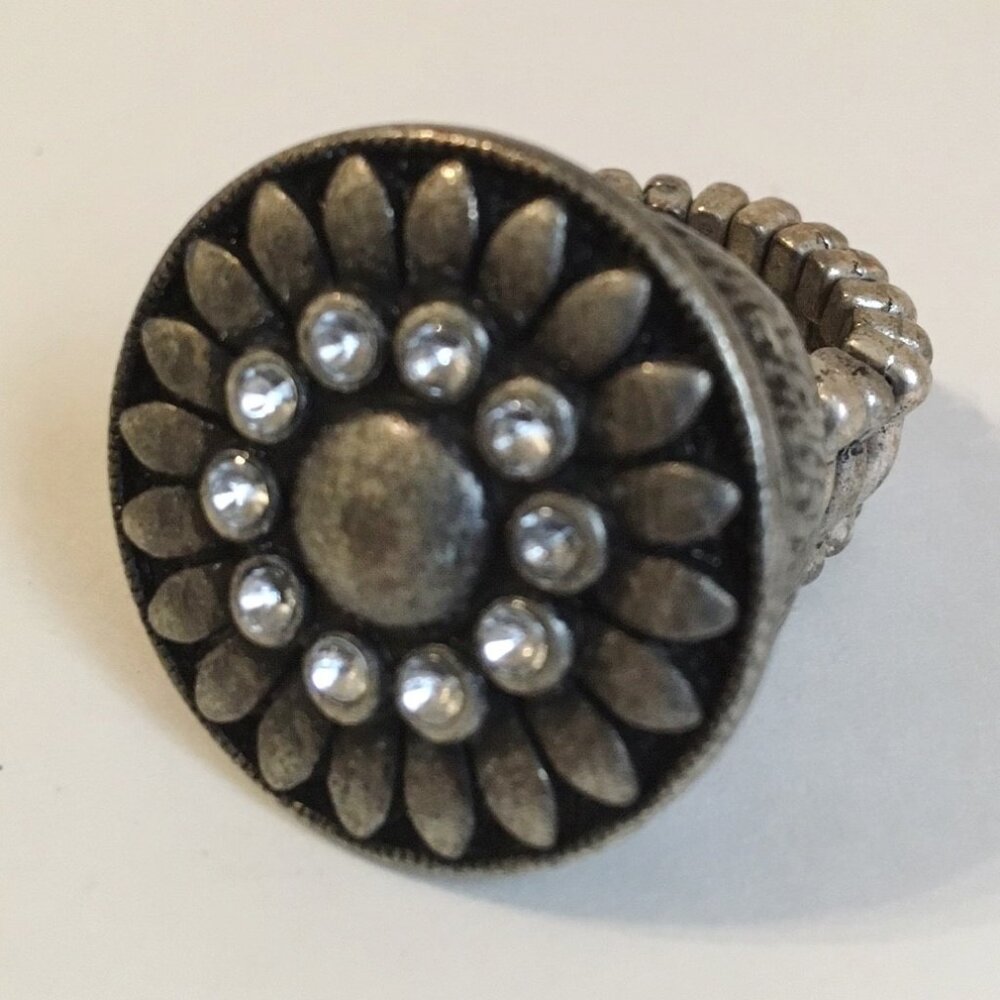 Sunflower Ring Clear Rhinestones Antique Silvertone Metal Stretch Band Statement